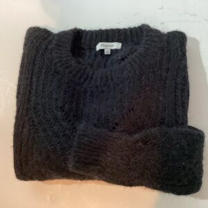 Madewell crew neck sweater, very soft, chunky knit, loose fit, gray, size Small